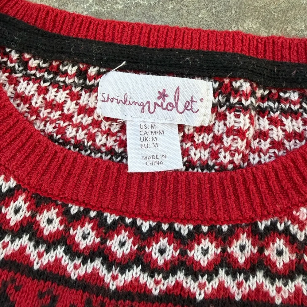 Shrinking Violet Red and White Knit Sweater - Picture 2 of 3